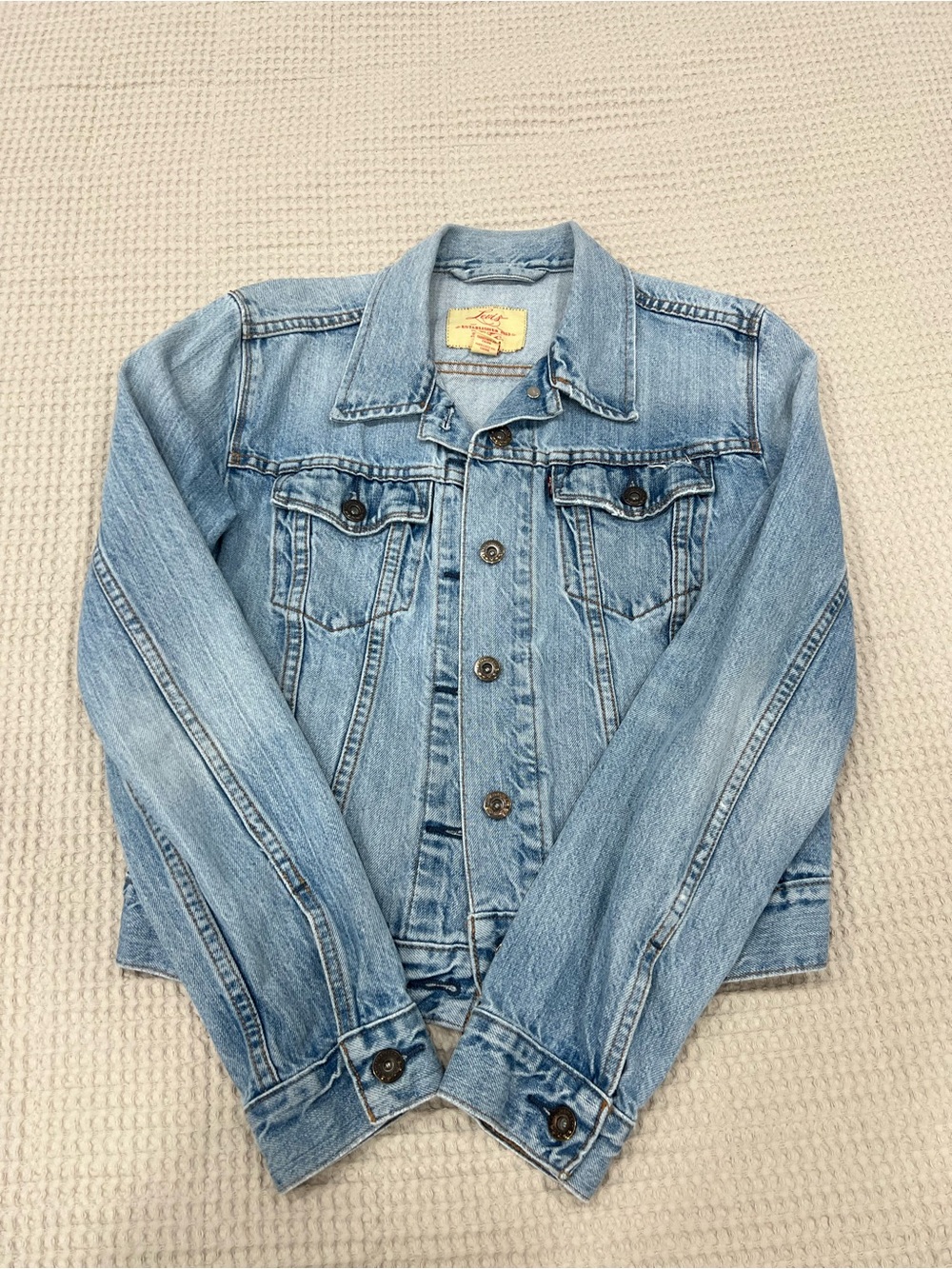 Light Blue Denim Jacket Levi’s – Classic Jean Jacket